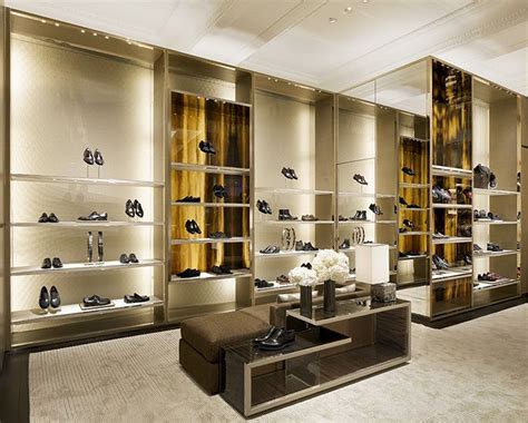 louis vuitton shoe store